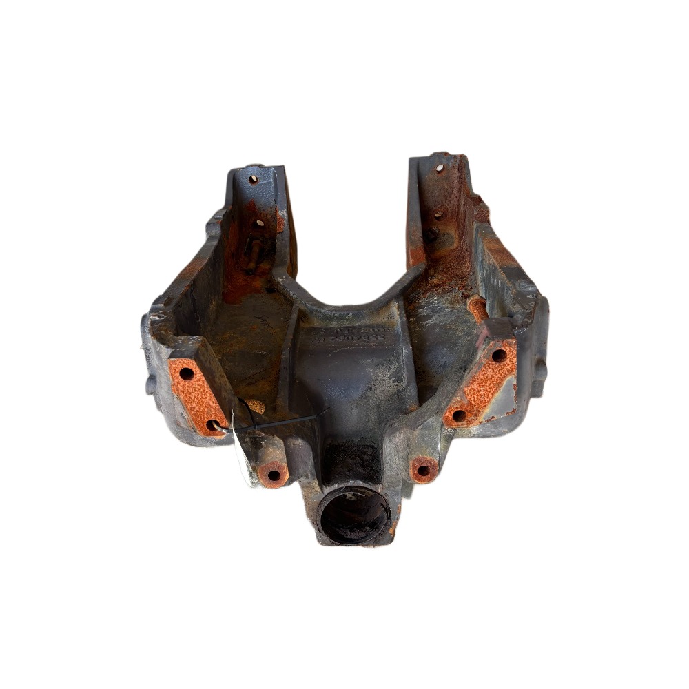 3713925M1, Axle Holder, Massey Ferguson Tractors, NMT Group.