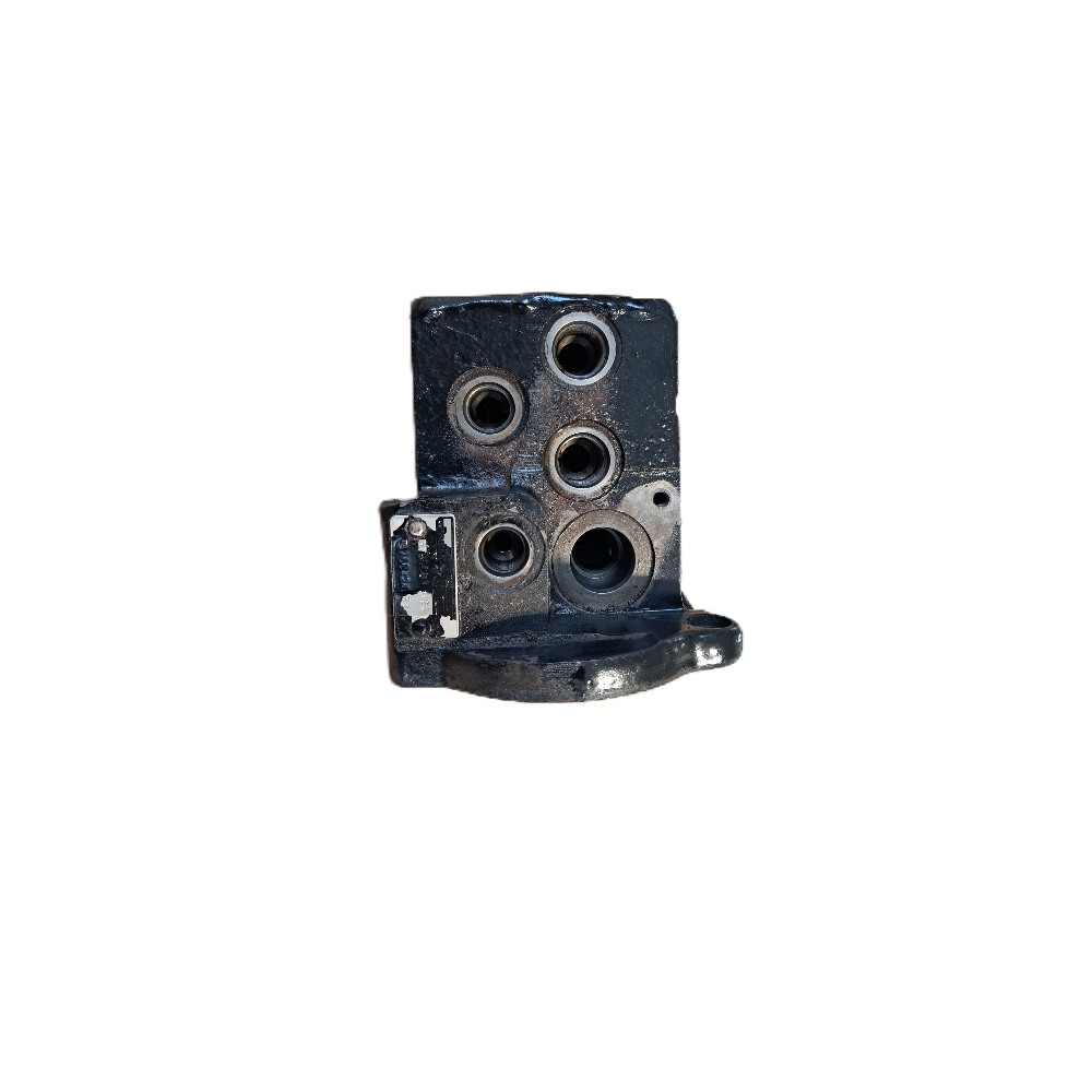 Preassure Valve 3795681M14, Massey Ferguson Tractors, NMT Group.