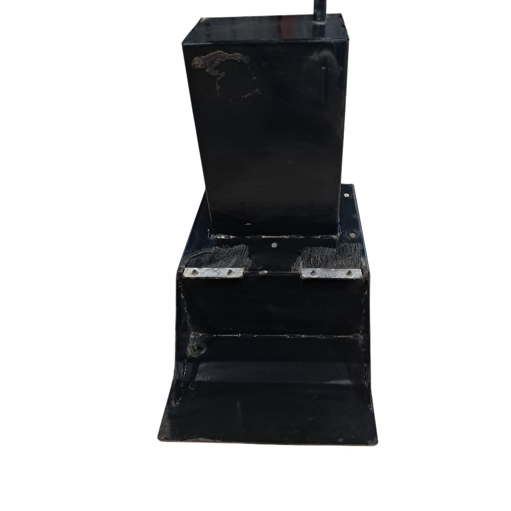 Battery Box ACW768880B Massey Ferguson Tractors, NMT Group.