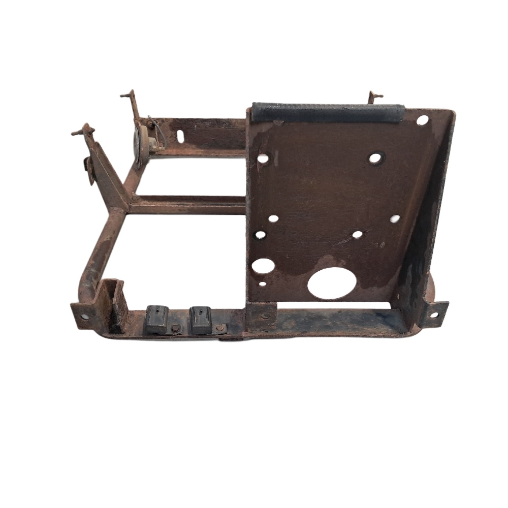 Support 3713513M91, Massey Ferguson Tractors, NMT Group.